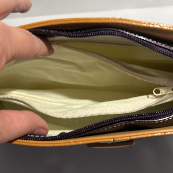 Tosca vintage handbag purple. NWT.  Purple, beige, shoulder bag, purse. - Picture 7 of 16